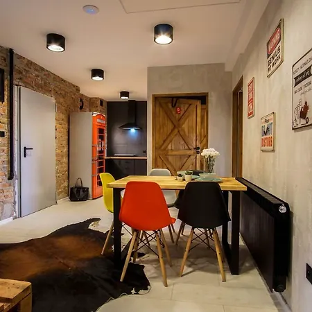 Apartment Retro *