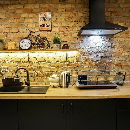 Retro Apartment *